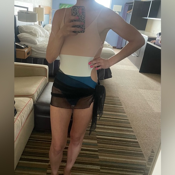 PQ Swim Island Blue Ring Side One Piece Swimsuit - Picture 4 of 4